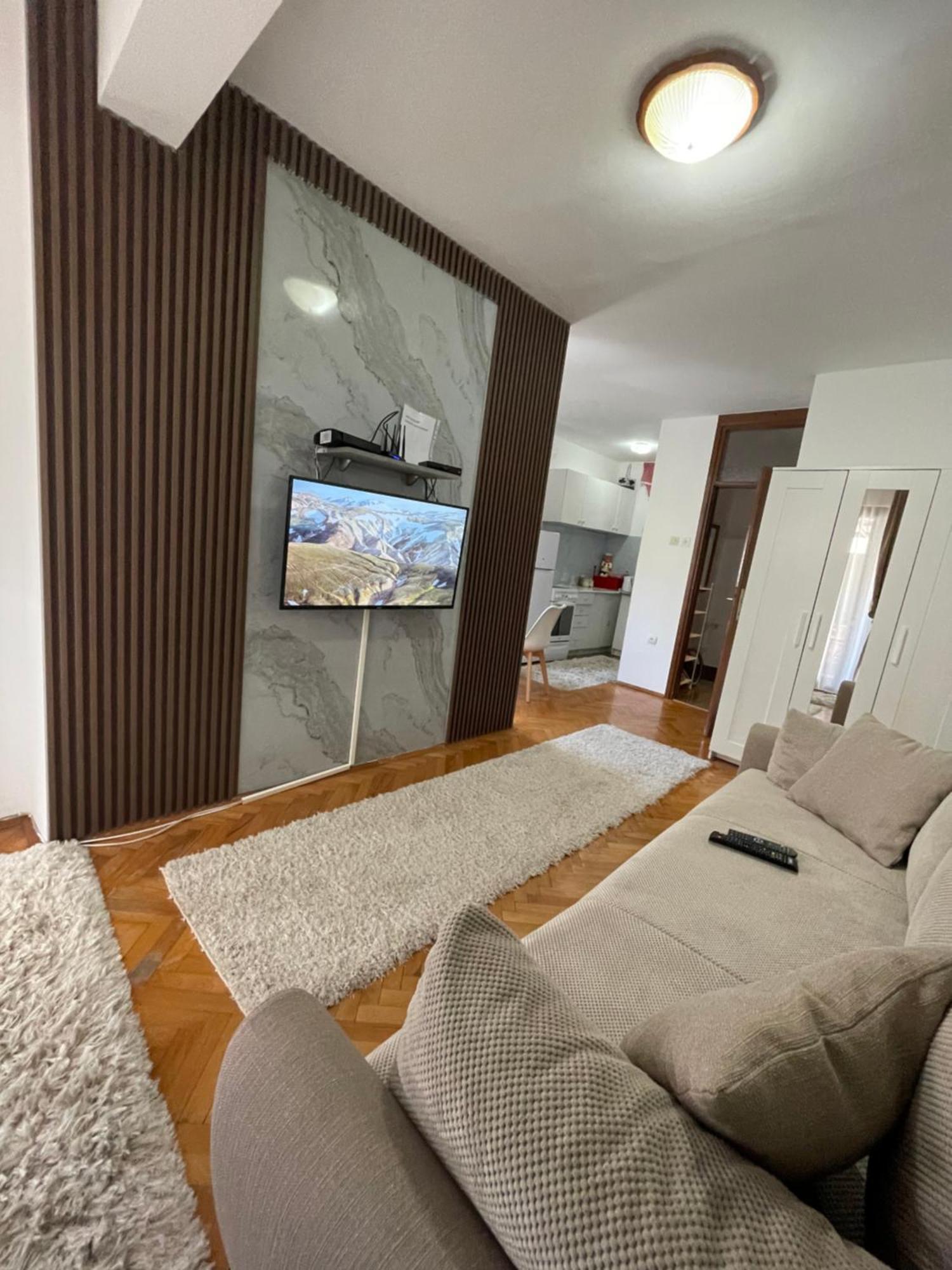 Apartment Flat In Centar In