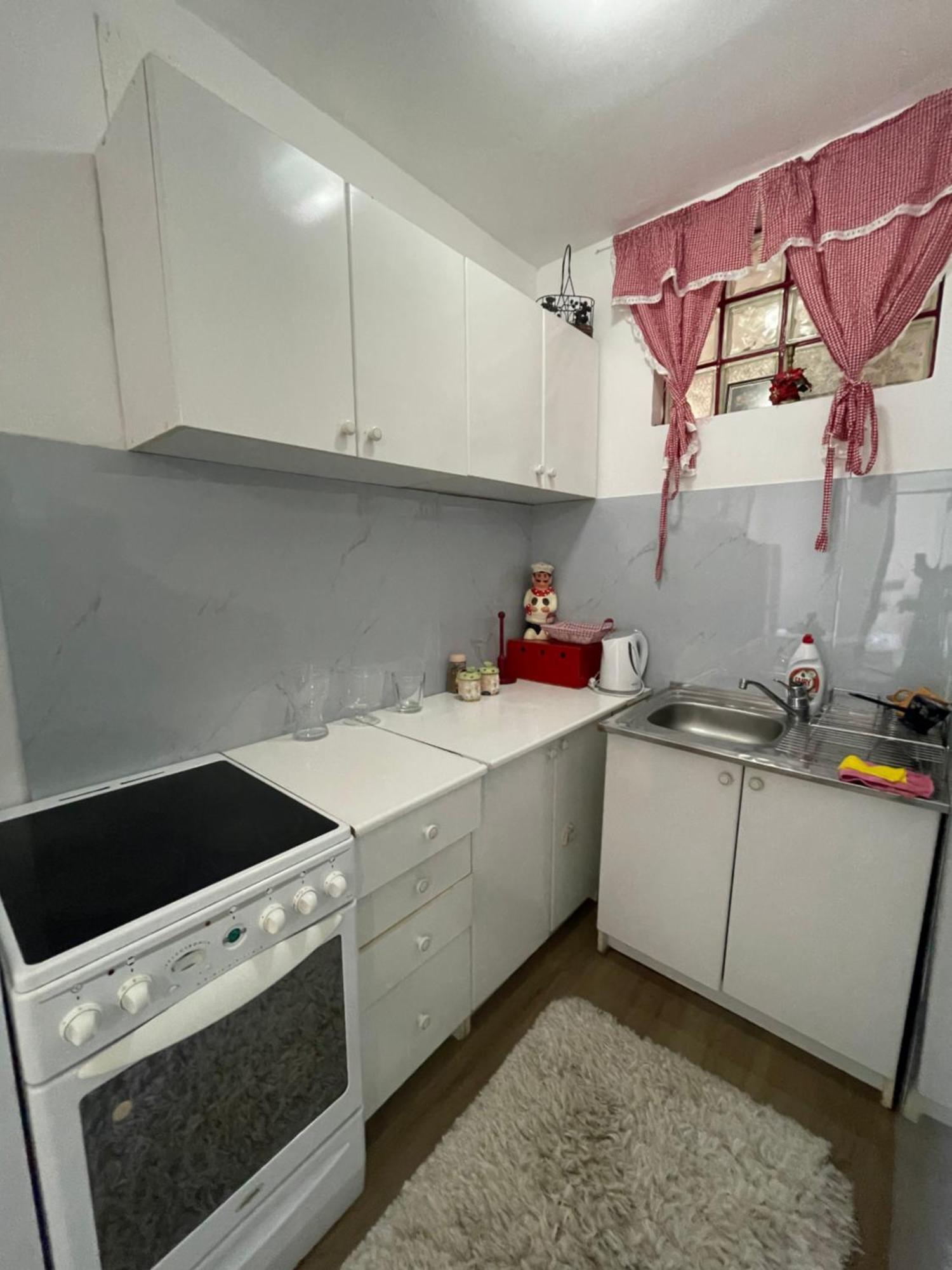 Apartment Flat In Centar In